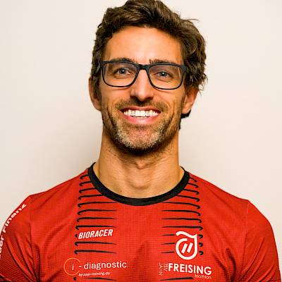 Portraitfoto Benedikt Neumayer