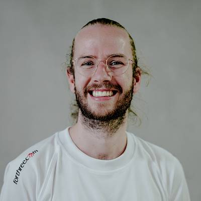 Portraitfoto Johannes Schraml